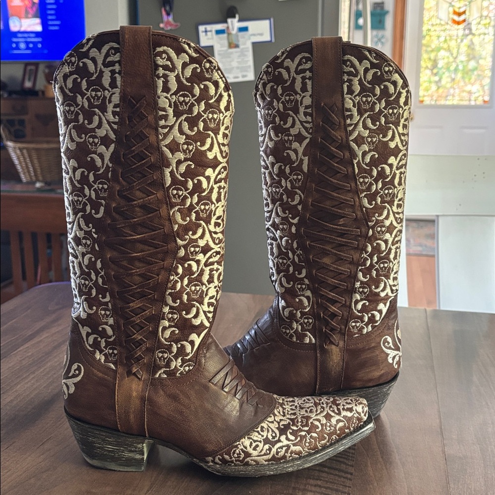 Old Gringo brown cream cowboy boots size 6.5. Never worn - Picture 3 of 8